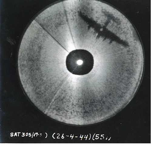 Shadow of a B-17 bomber as seen on the H2X radar scope